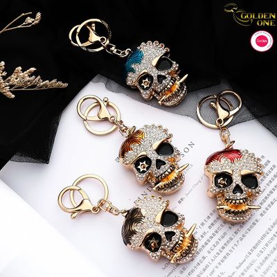 New Manufacturers European American diamond Ghost head creative epoxy metal 3d hip hop car keychain for bag pendant