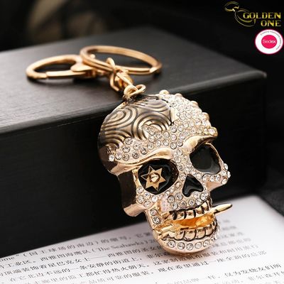 New Manufacturers European American diamond Ghost head creative epoxy metal 3d hip hop car keychain for bag pendant