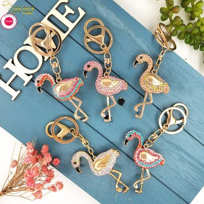 New Manufacturers European American diamond Ghost head creative epoxy metal 3d hip hop car keychain for bag pendant