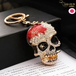 New Manufacturers European American diamond Ghost head creative epoxy metal 3d hip hop car keychain for bag pendant