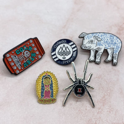 china professional design production factory nametag badge glitter soft enamel las vegas souvenirs metal letter enamel pins
